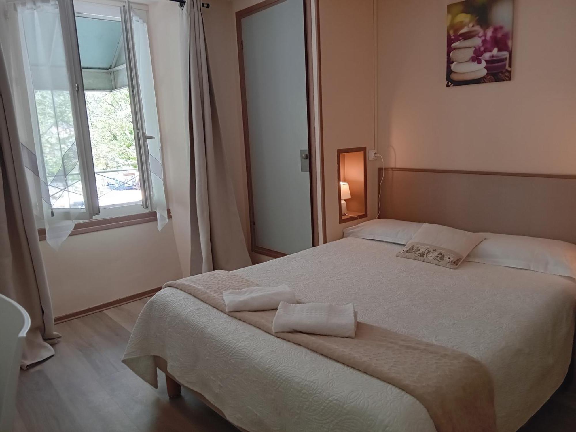 Thueyts Hotel La Gravenne מראה חיצוני תמונה