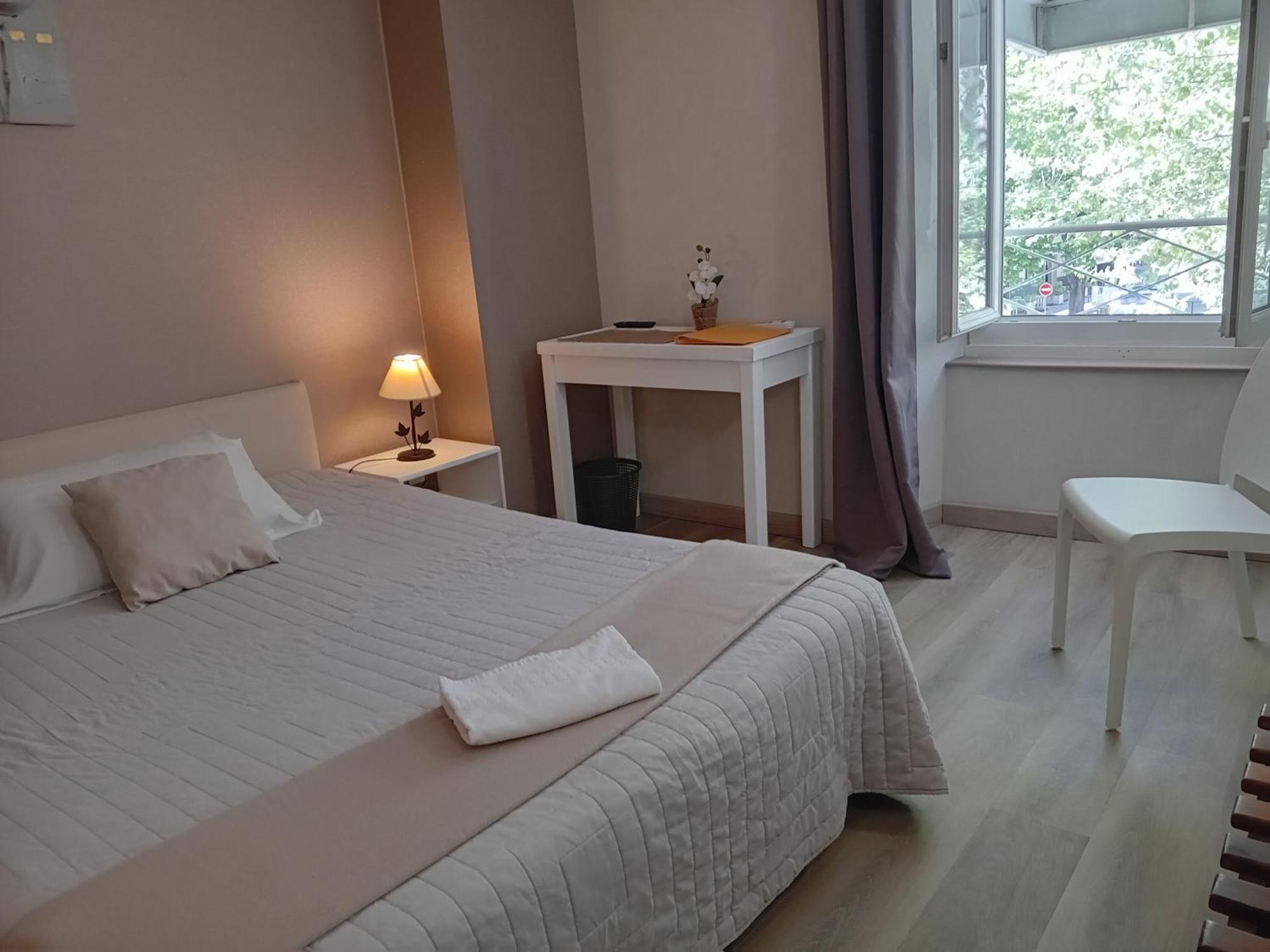 Thueyts Hotel La Gravenne חדר תמונה