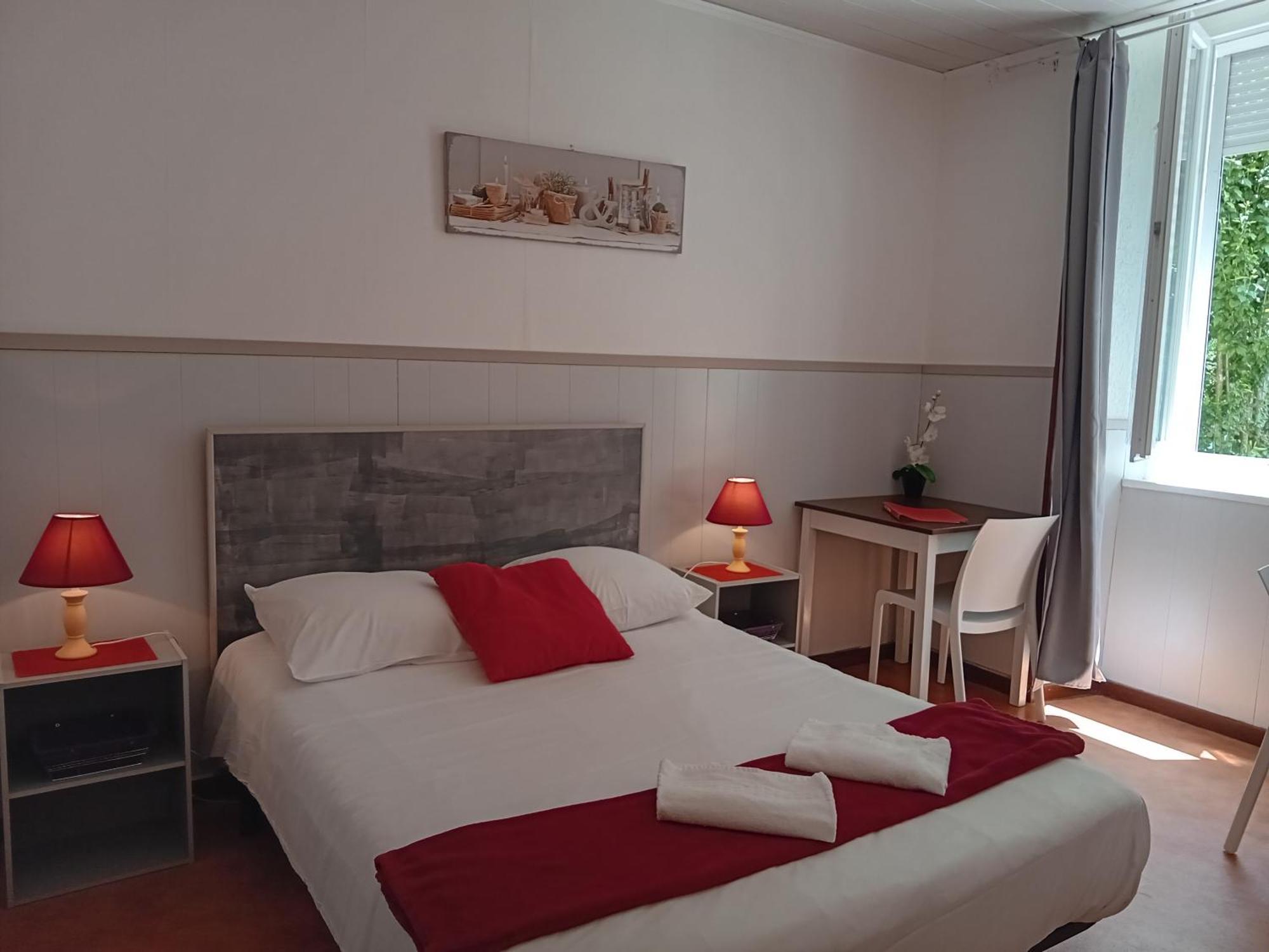 Thueyts Hotel La Gravenne חדר תמונה